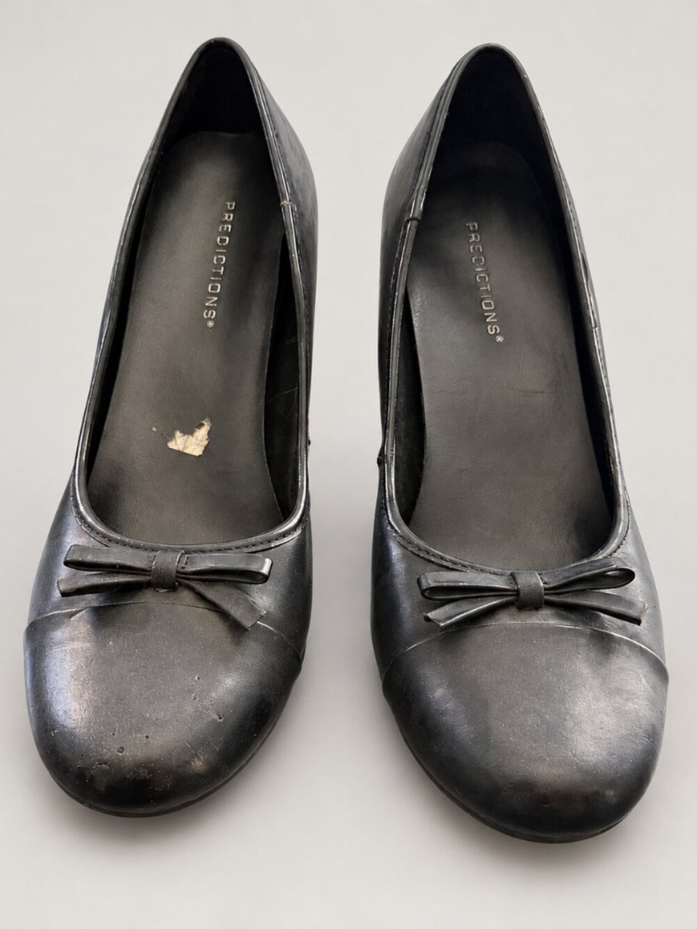 Predictions Black Round Toe Bow Block Heel Pumps US 7